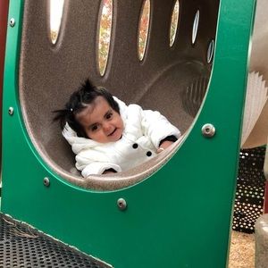 Meet your Posher, Ahmad